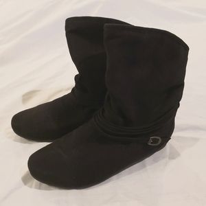 Black Boots- Arella- Faux-Suede w/ wrap around & silver buckle detailing Size: 7